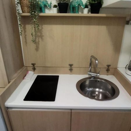Le Marais Charm -Bright Studio With Elevated Sleeping Quarters Leilighet Paris Eksteriør bilde